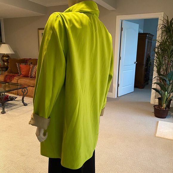 NEW Mycra PAC Reversible Hooded Rain and Wind Jacket - Picture 14 of 16